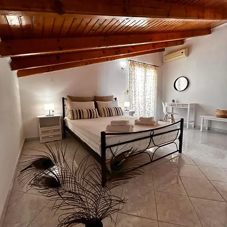 Paradises's Nest Apartament Agios Georgios (Corfu)