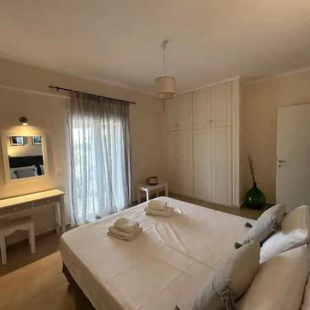 Apartment Paradises's Nest Agios Georgios (Corfu)
